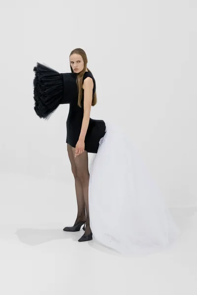 Look 2